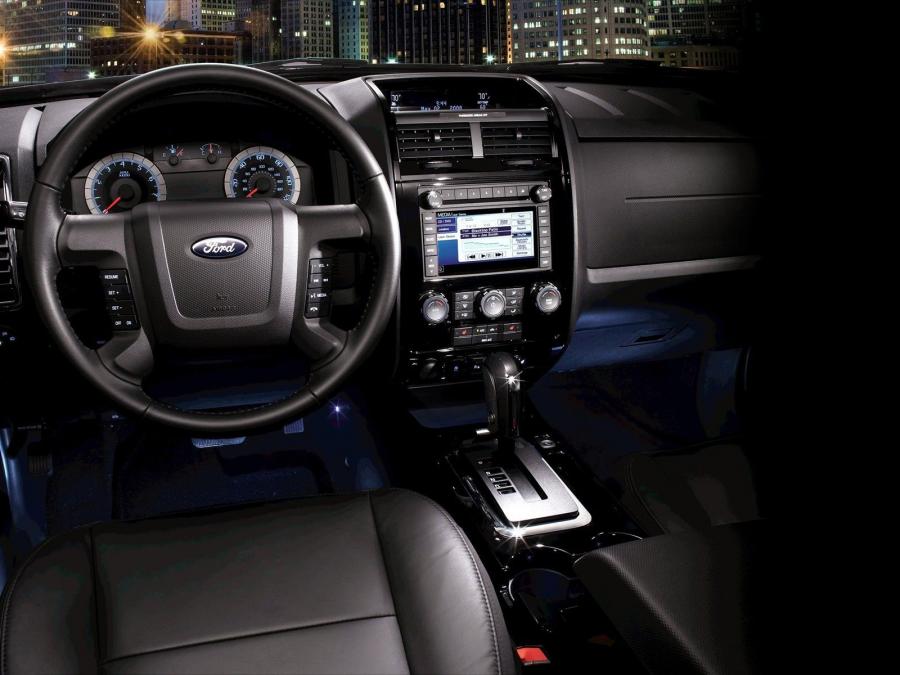  Ford Escape 2009 года  (фото 30 из 45)